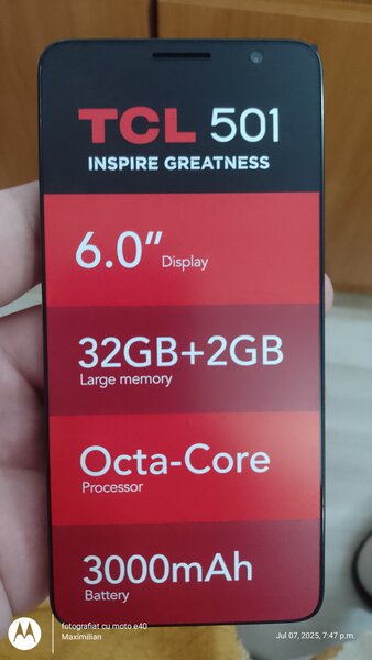 De vanzare mobil TCL.