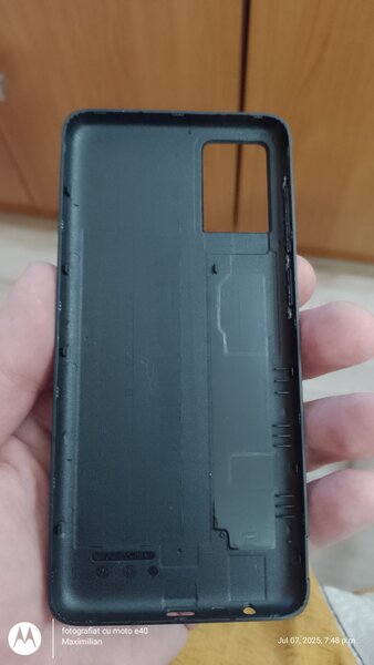 De vanzare mobil TCL.