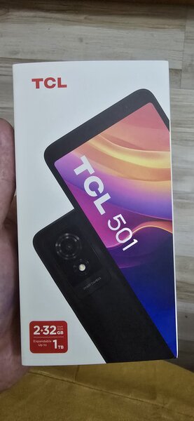 De vanzare mobil TCL.